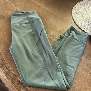 lululemon leggings  size 4